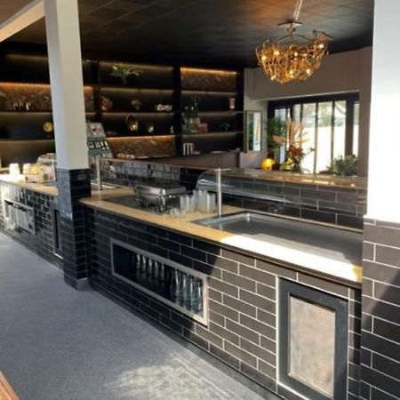 Strandhotel Wemeldinge Ngoại thất bức ảnh