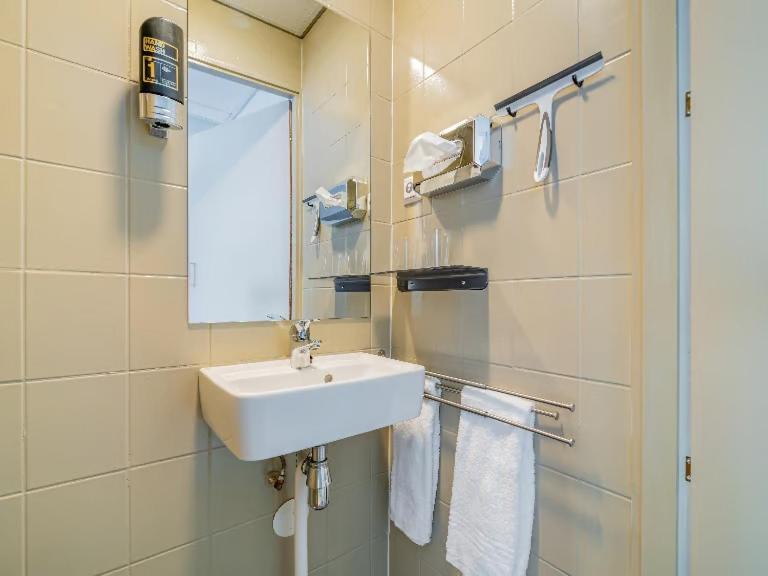 Strandhotel Wemeldinge Ngoại thất bức ảnh